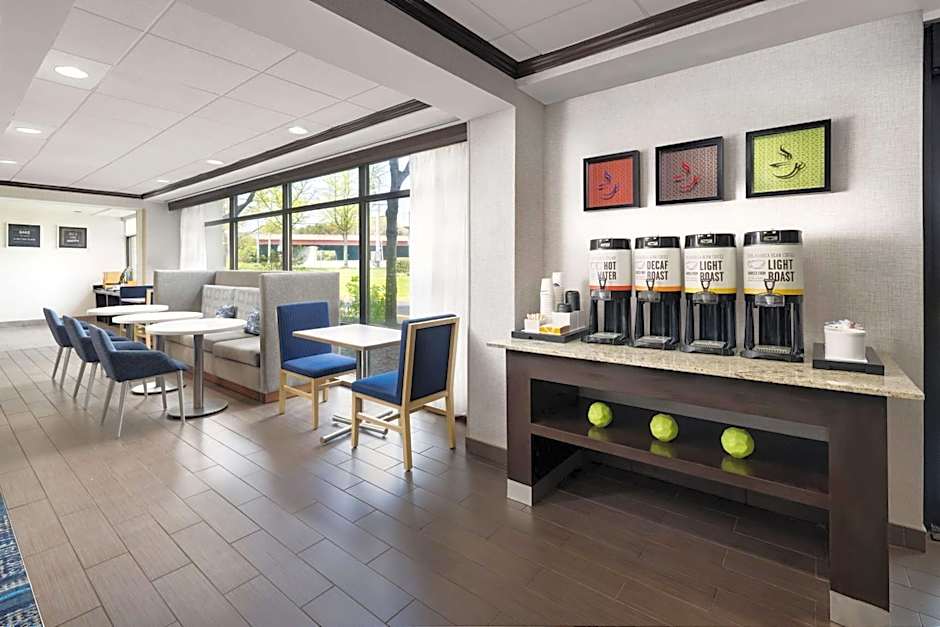 Hampton Inn Long Island/Islandia