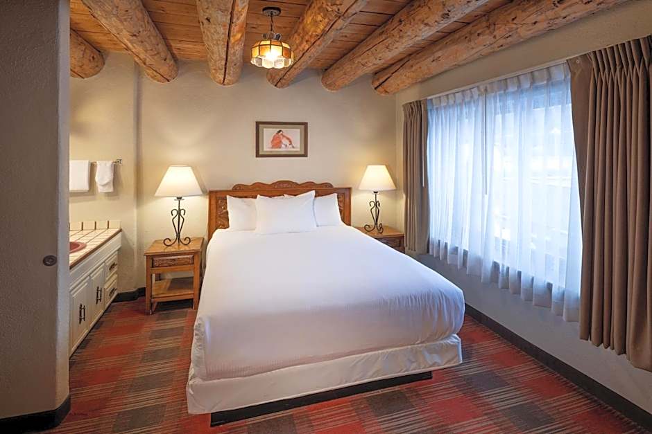 Sagebrush Inn & Suites