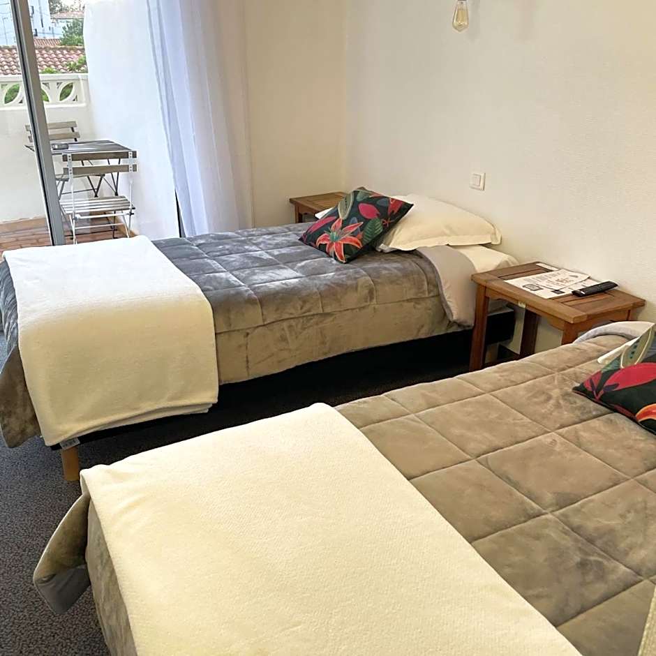 Ezz'Hotel Canet