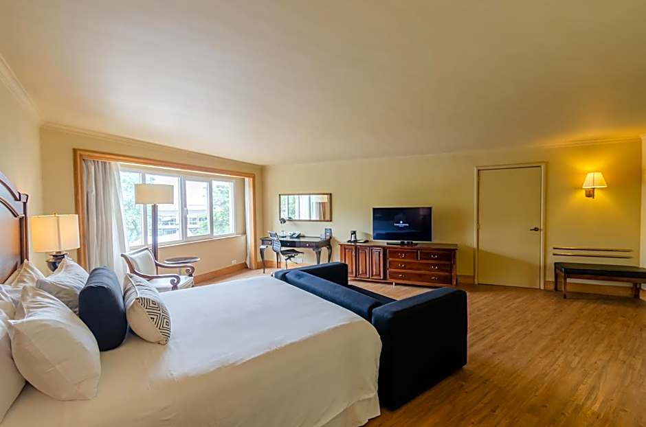 Hotel Intercontinental Medellín By IHG