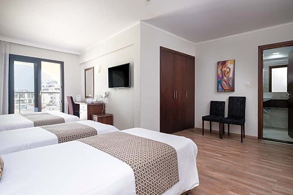 Livadhiotis City Hotel