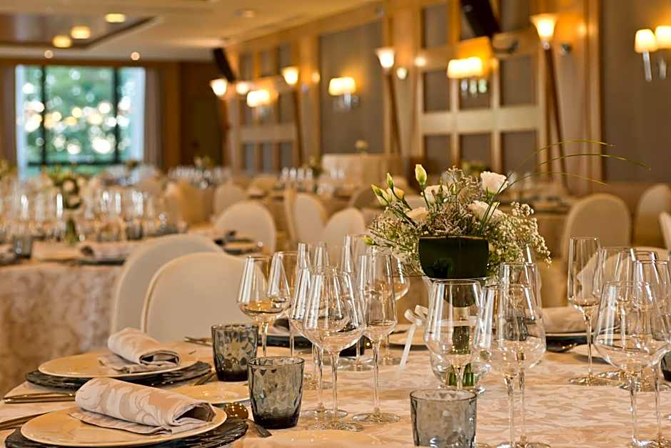 Hotel Sevilla Center