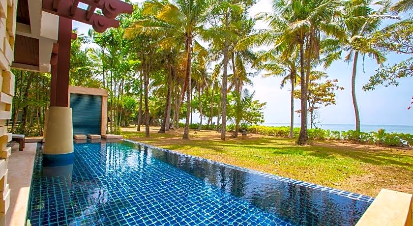 Amatapura Beach Villa 6, SHA Certified 