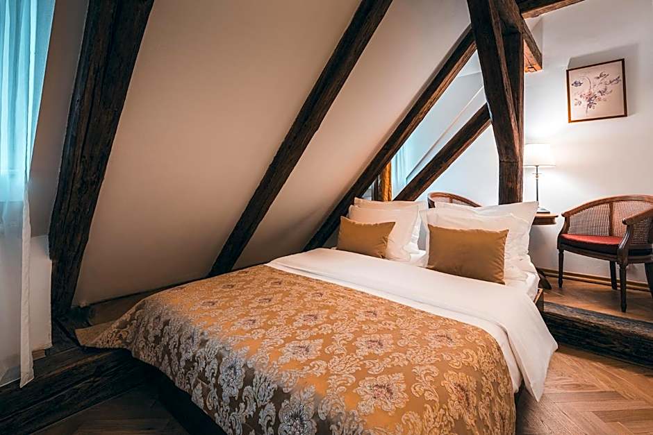 Appia Hotel Residences