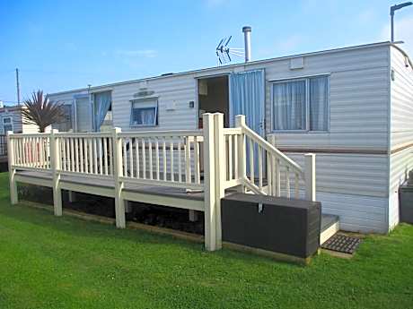 Summer Breeze Caravan