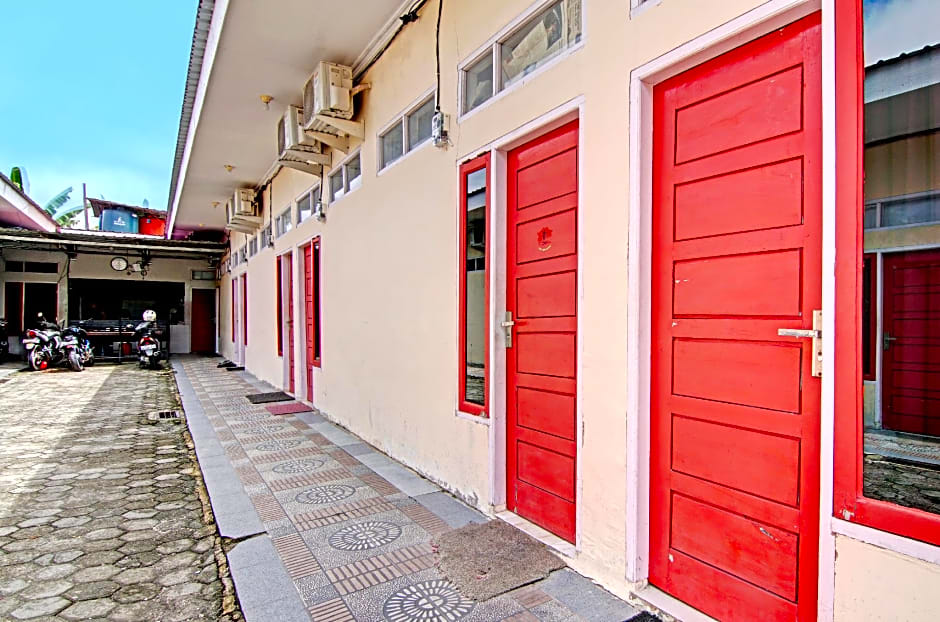 OYO 91921 Homestay Keluarga Syariah