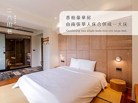 Deluxe Double Room with Bath