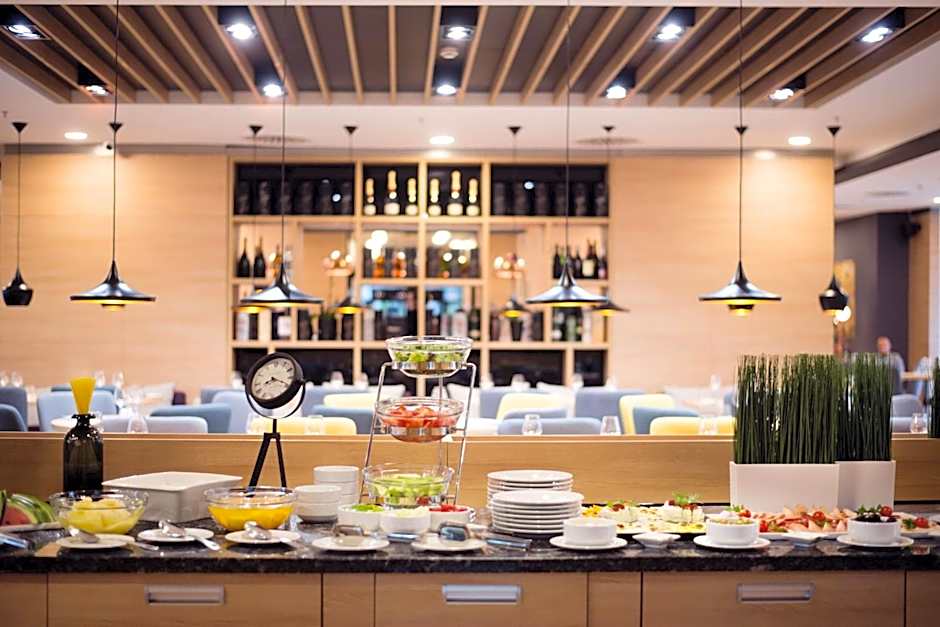 Premier Sofia Airport Hotel