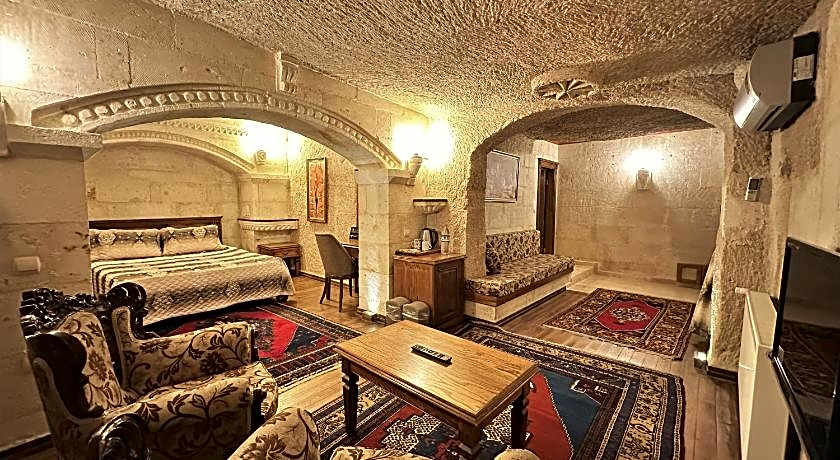 Stone House Cave Hotel