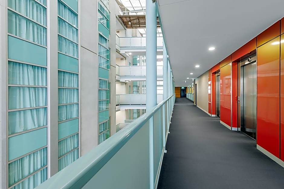 Quest Caroline Springs