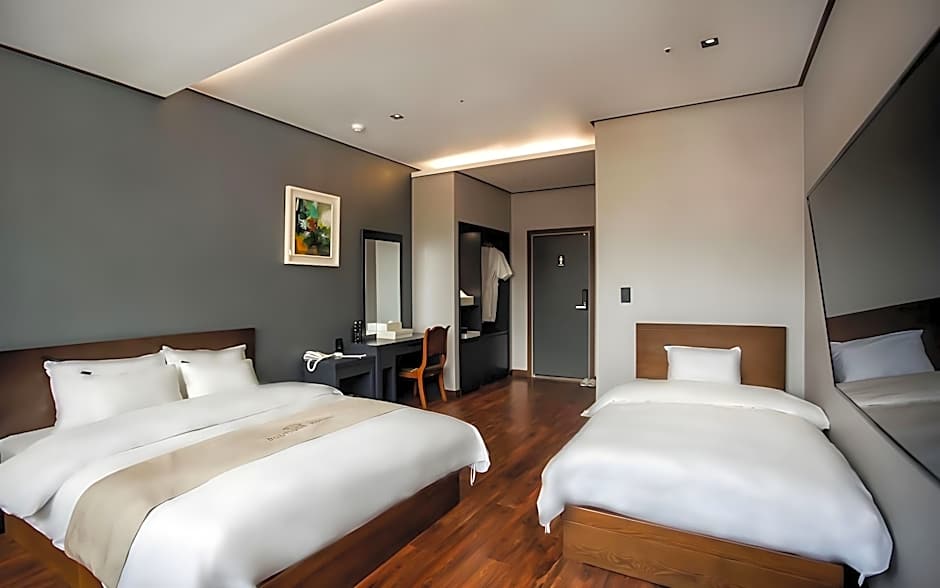 hotel gallery