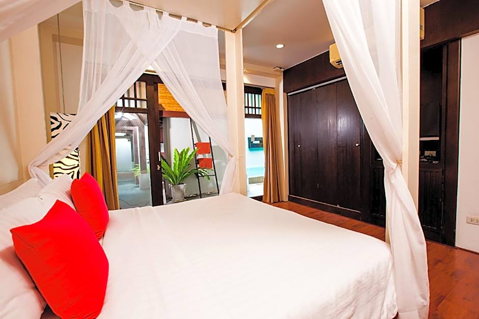 Pao Jin Poon Pool Villa
