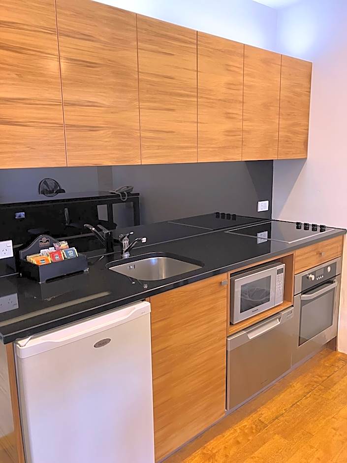 Auto Lodge Motor Inn