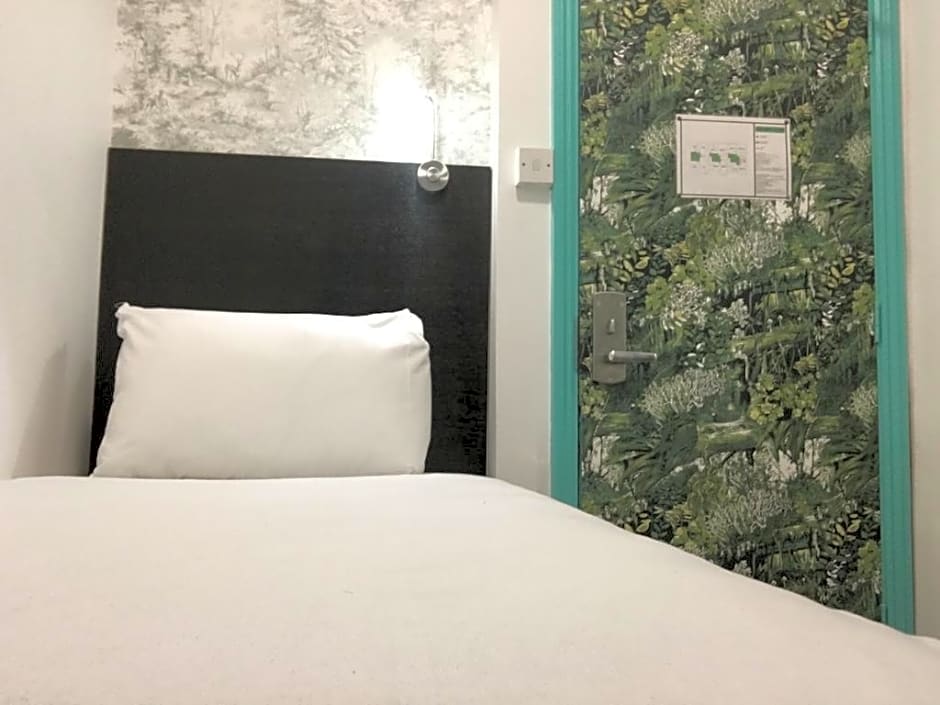 Clapham South Dudley Hotel