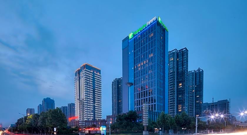 Holiday Inn Express Luoyang Yichuan By IHG