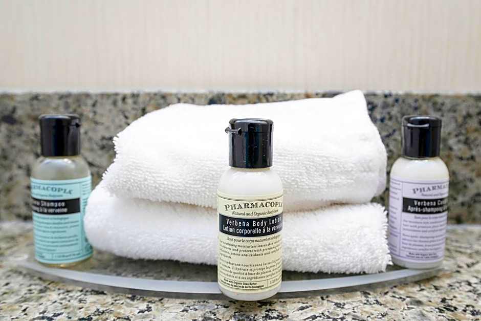 Sandman Hotel & Suites Calgary West