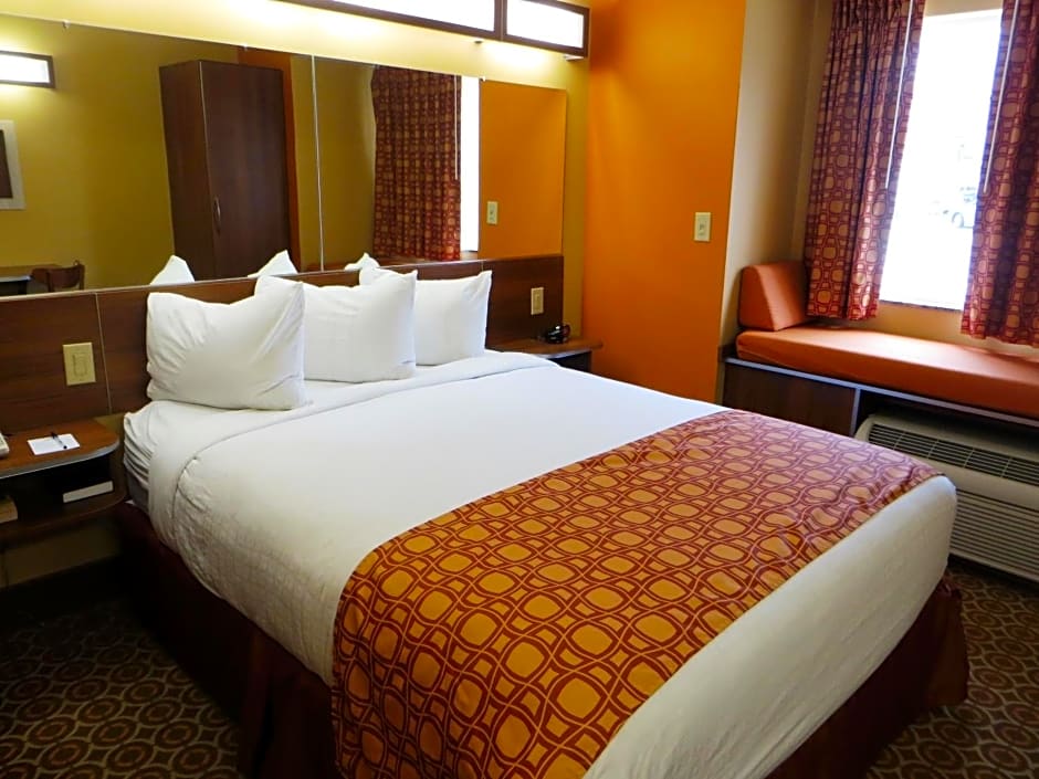 Microtel Inn & Suites By Wyndham South Bend/At Notre Dame