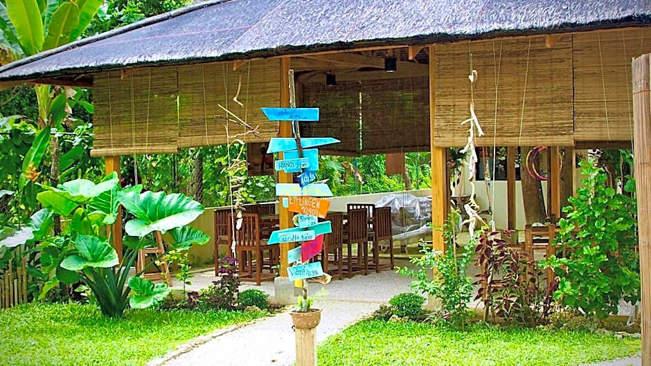 Camotes-Hidden-Huts