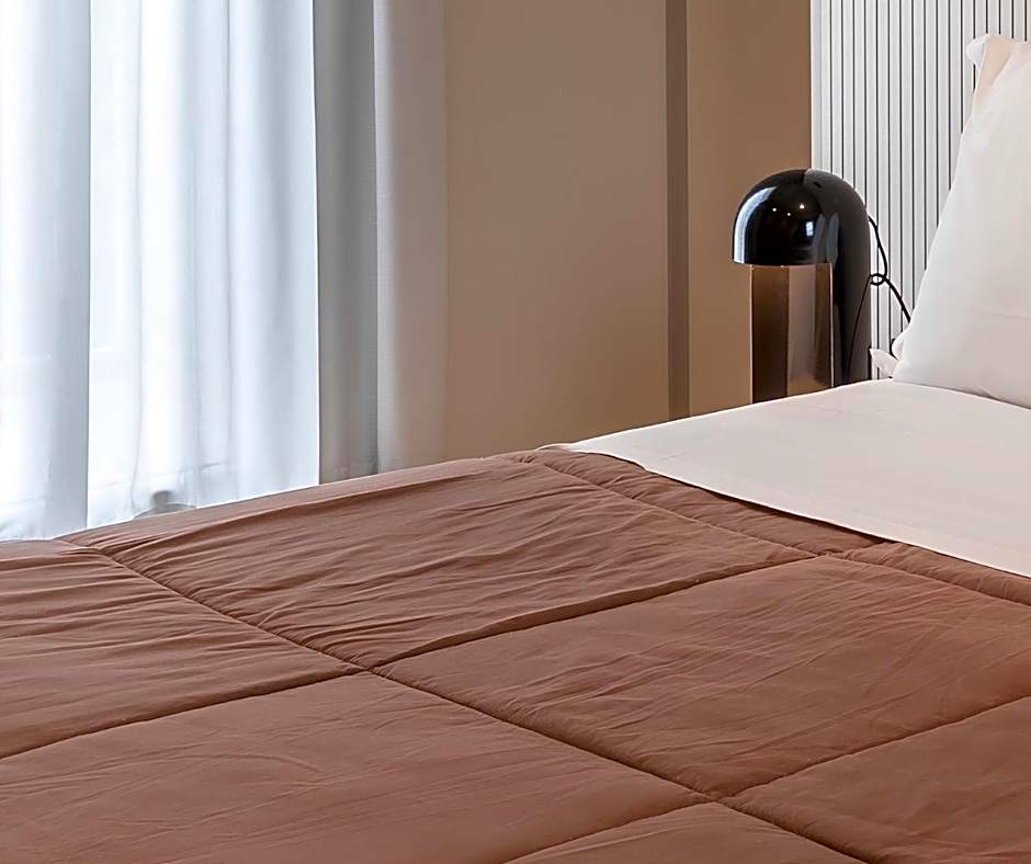 Amare Suite & Apartments