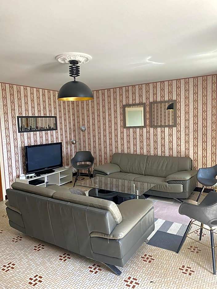 Hotel Le Cerizay