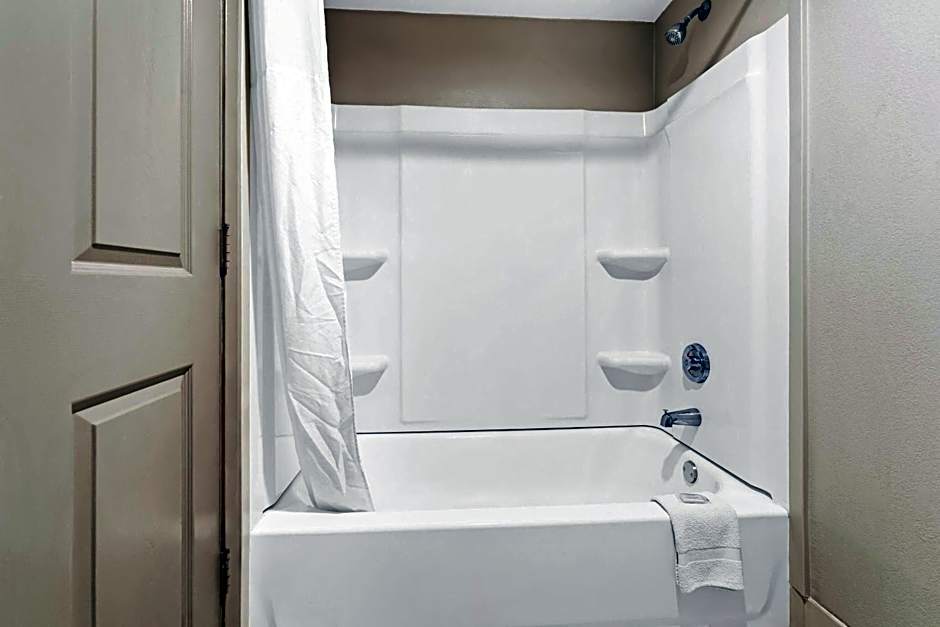 Days Inn by Wyndham Nacogdoches/SFA University/Downtown