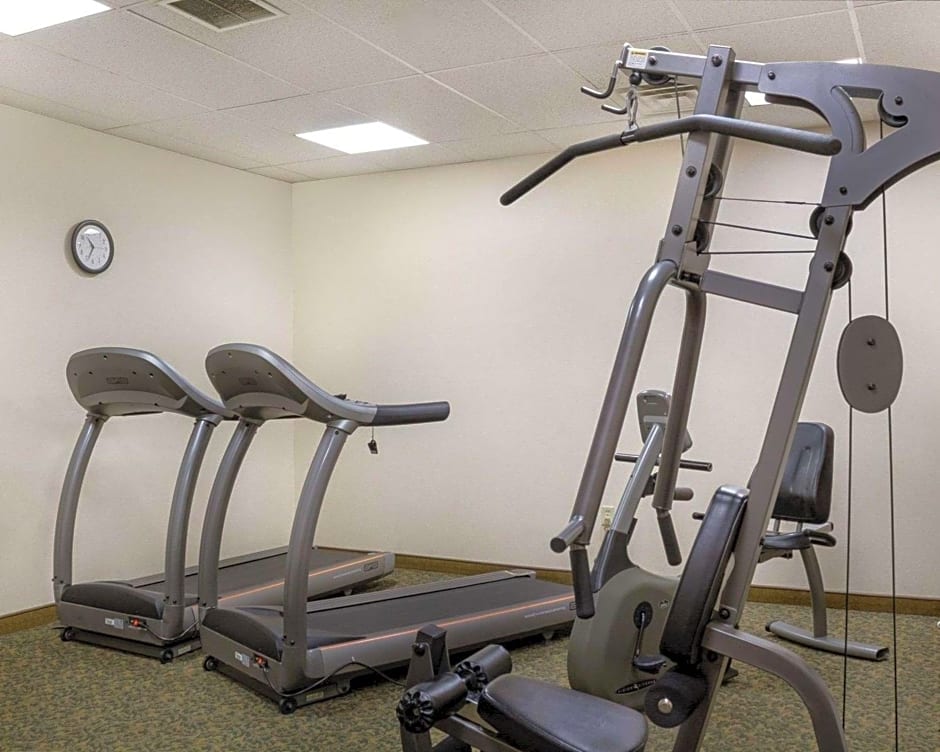 Quality Inn Bismarck I-94