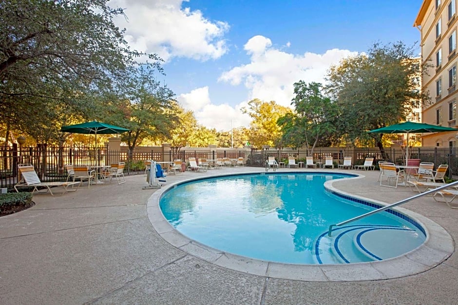 La Quinta Inn & Suites by Wyndham Houston Galleria