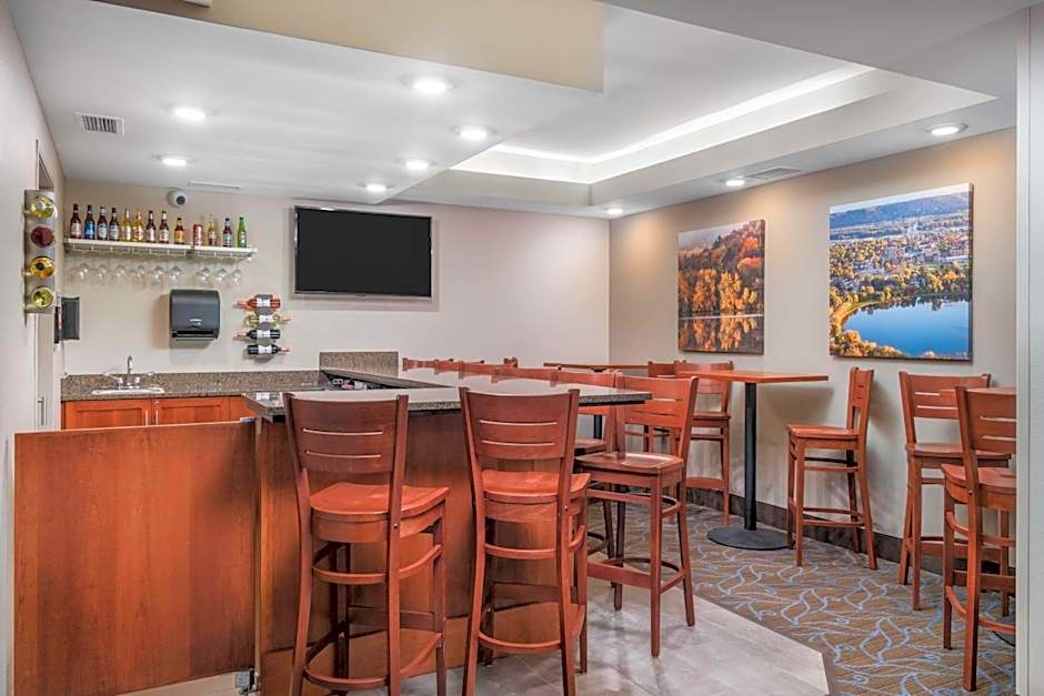 AmericInn by Wyndham Winona