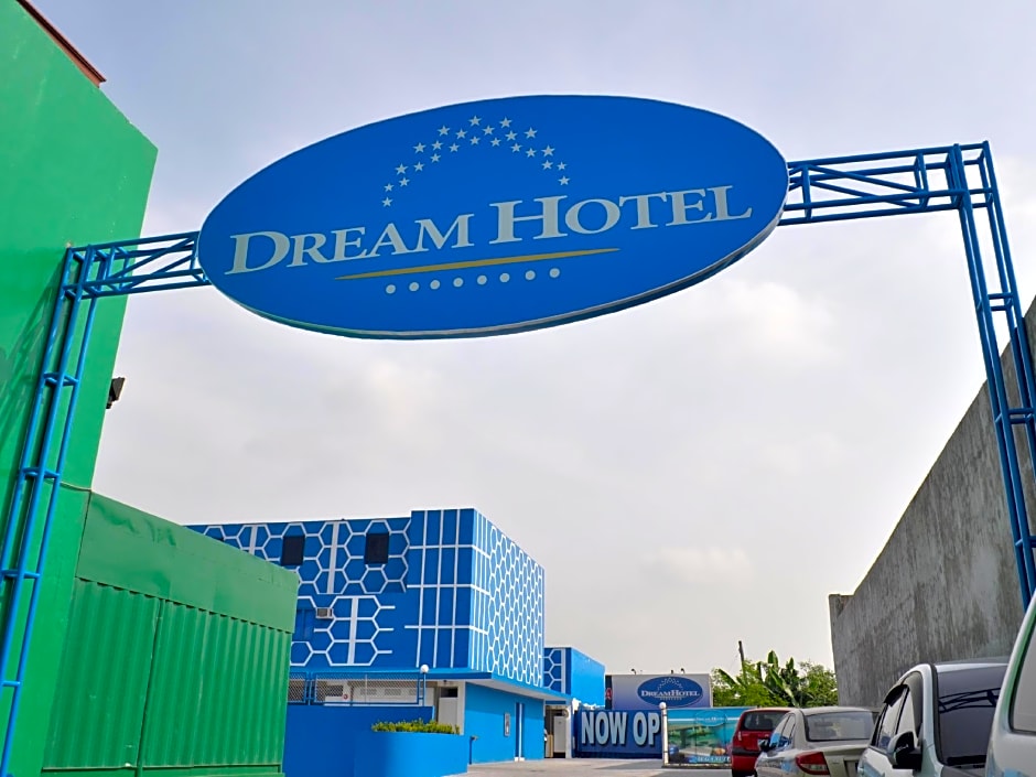 Hotel Dream World Las Pinas