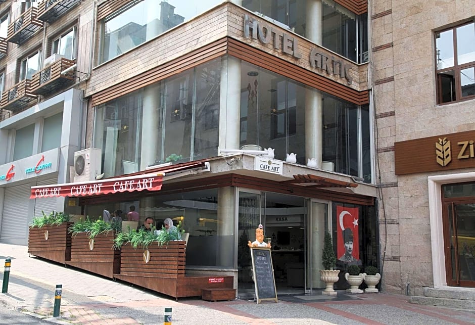 Foto 1 daripada 18 — Artic Hotel