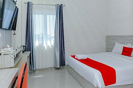 RedDoorz Plus @ GNG Hotel El Tari Airport Kupang