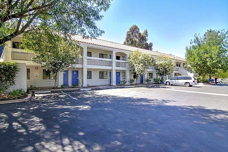 Motel 6-Thousand Oaks, CA
