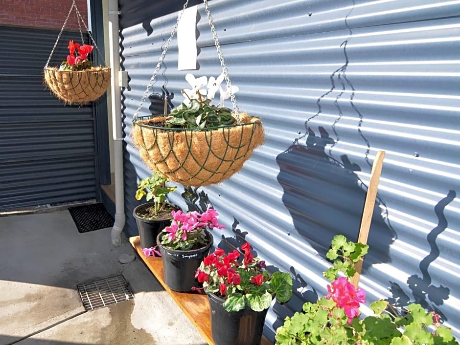 Hobart's Accommodation & Hostel