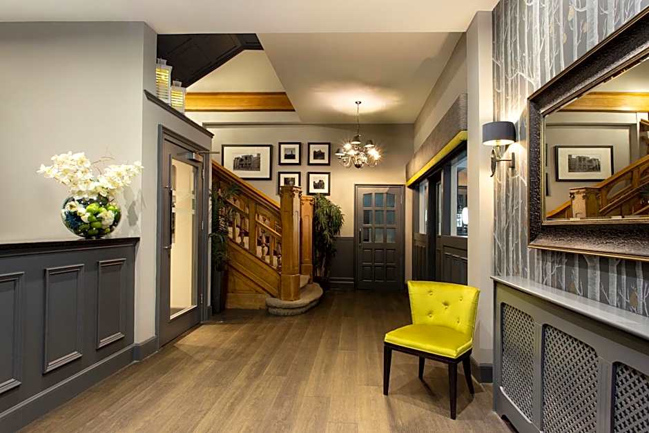 The Orchard Park Hotel