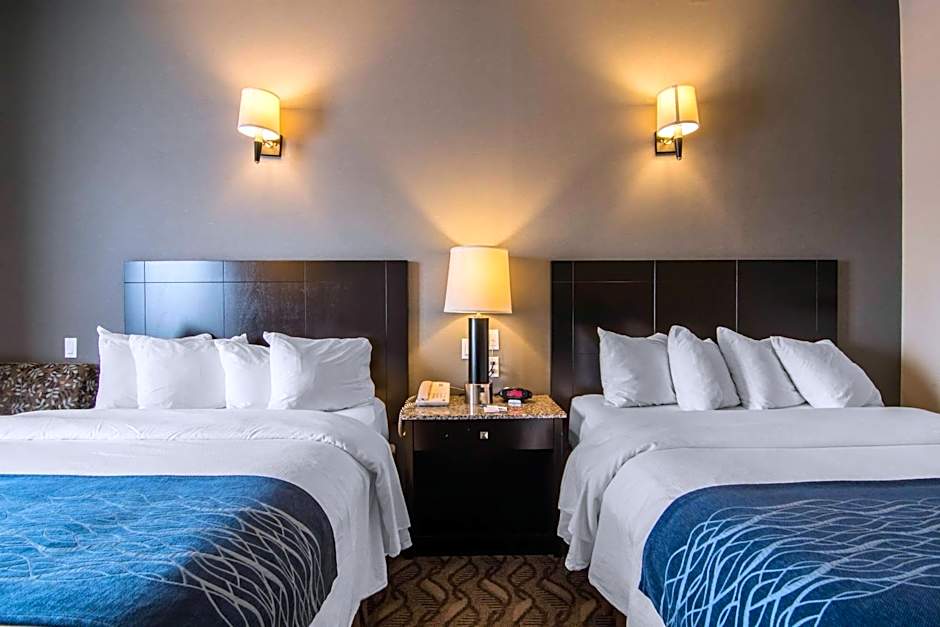 Comfort Inn & Suites