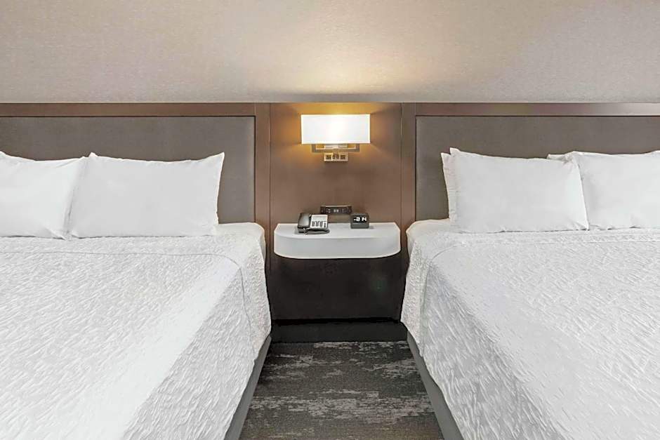 Hampton Inn By Hilton & Suites Spokane Downtown-South