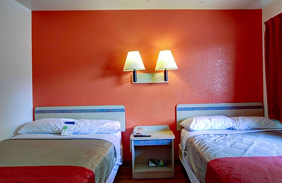 Motel 6-Grants Pass, OR