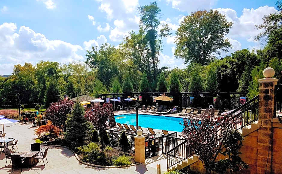 New Hope Inn & Suites