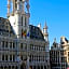 Alma Grand Place Hotel