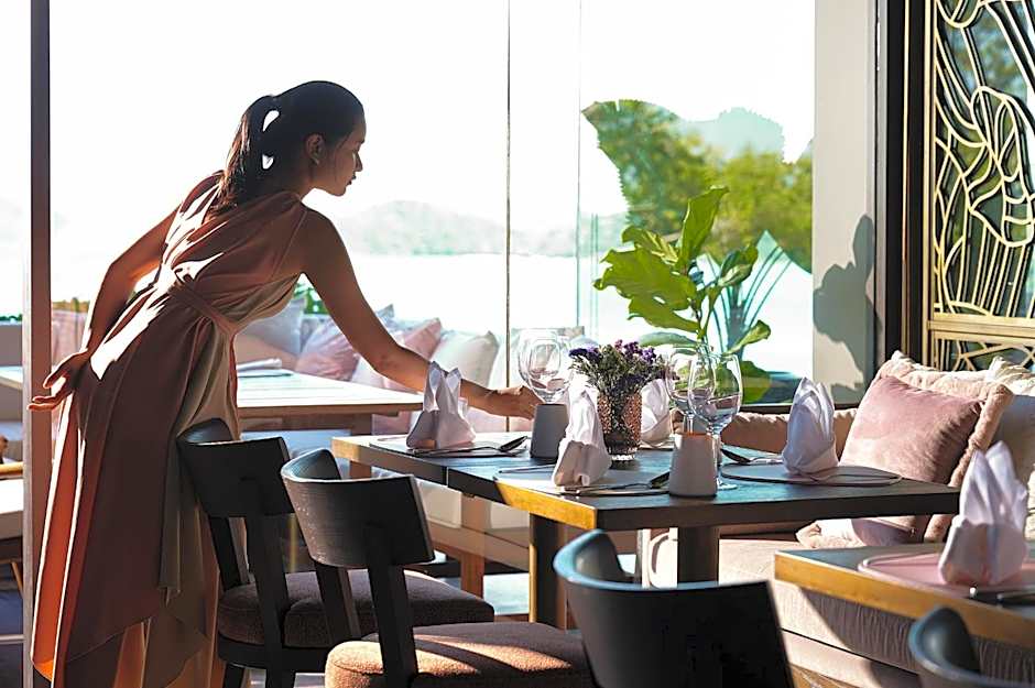 V Villas Phuket - MGallery Collection