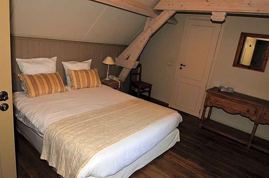 Hostellerie au Coeur du Spinois