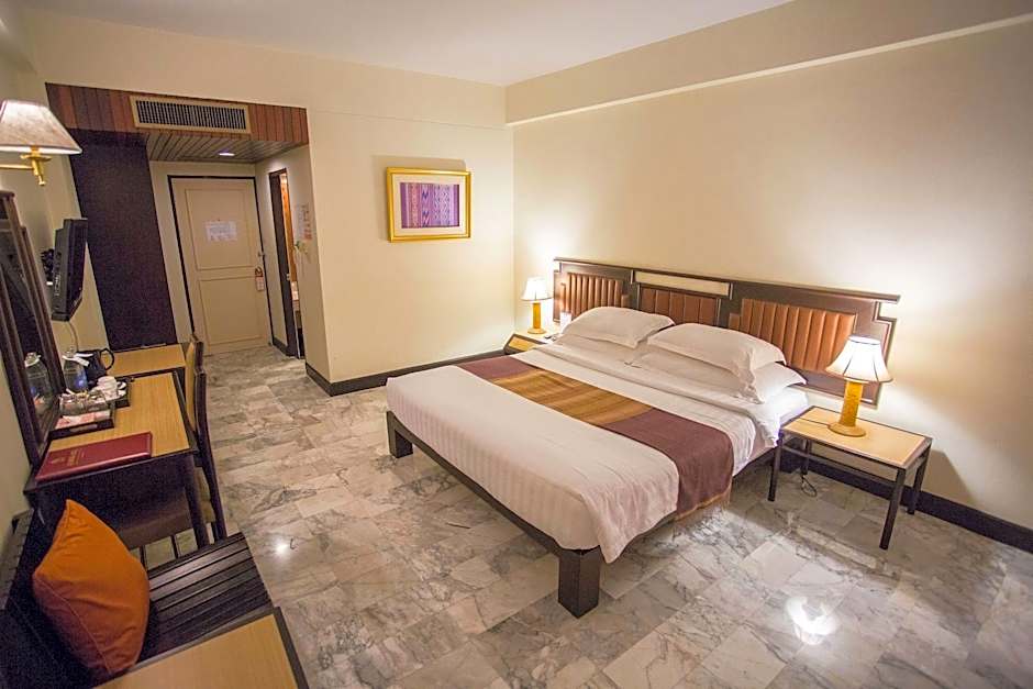 Seeharaj Hotel