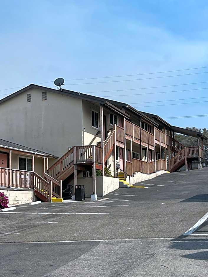 Monterey fairgrounds inn