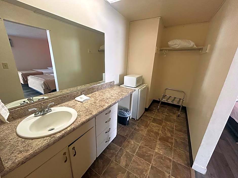 Capri Motel By Belvilla Walla Walla US 12