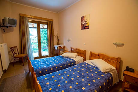 Classic Triple Room
