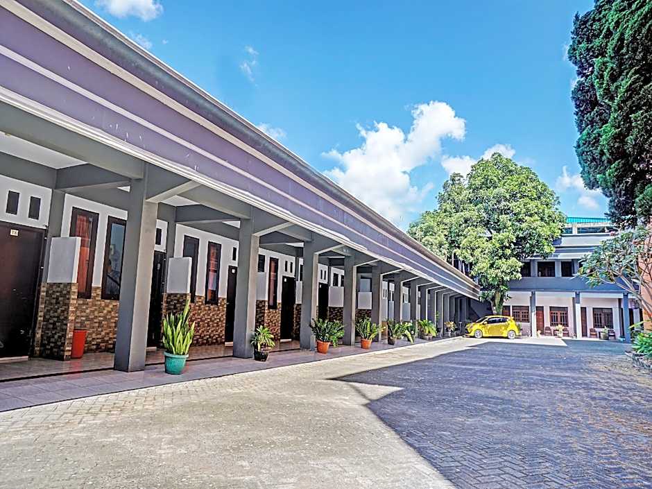 OYO 92869 Hotel Nusantara