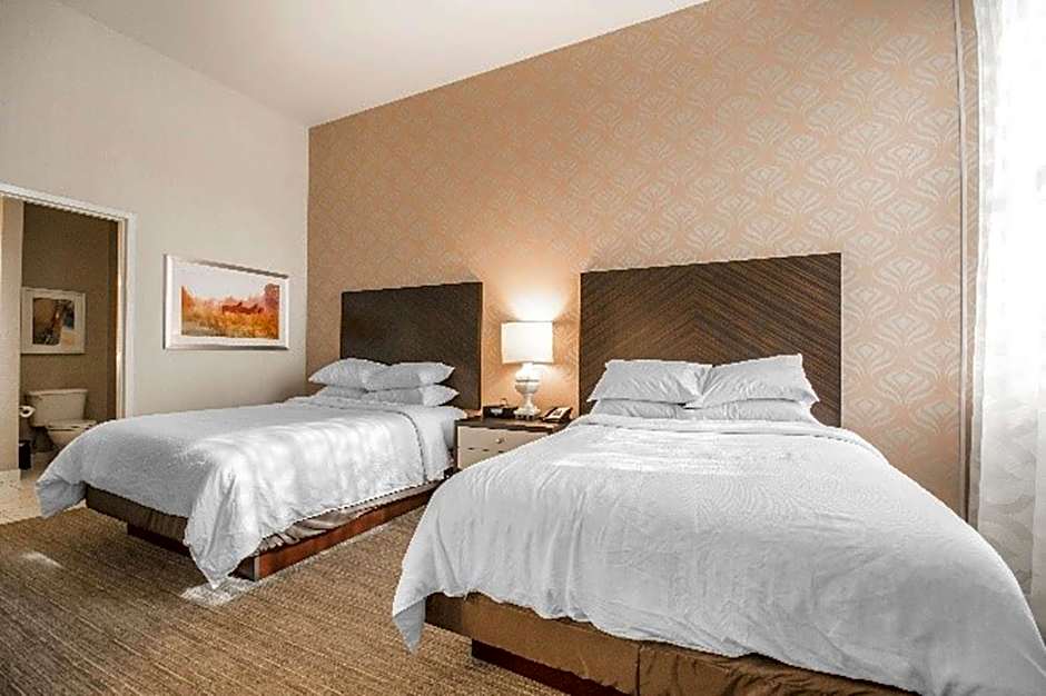 Embassy Suites By Hilton Louisville Downtown