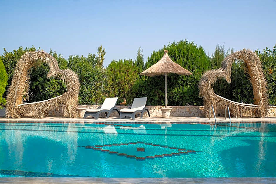 Elefteria Apts & Suites