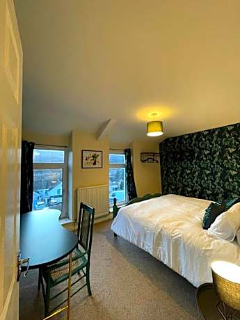 Mount Pleasant Retreat 