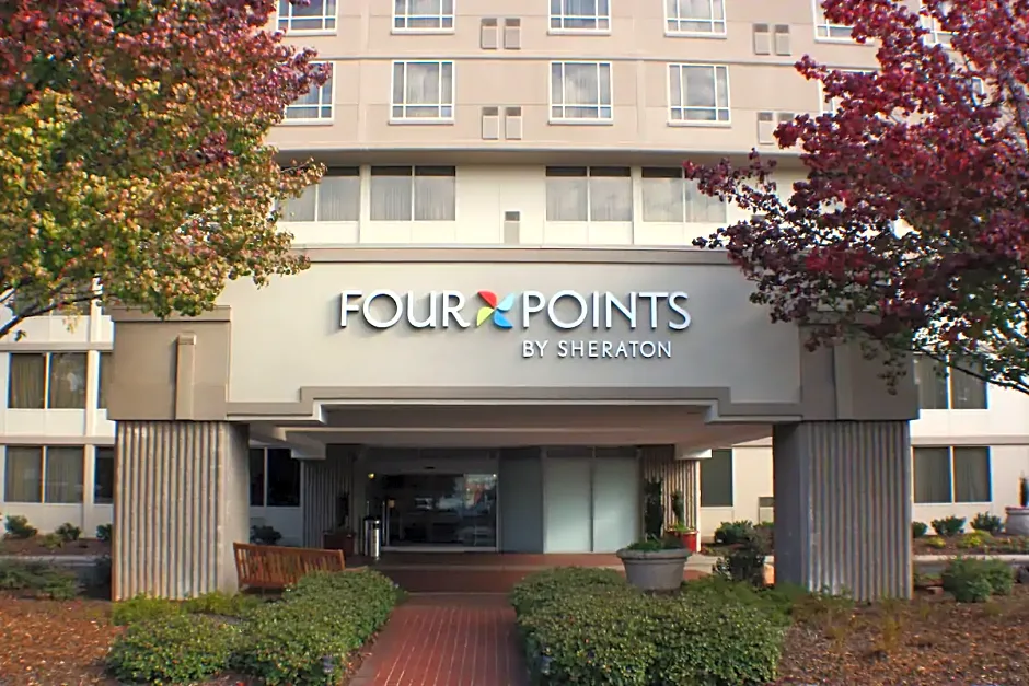 Four Points by Sheraton Charlotte